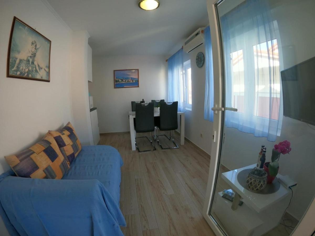 Apartments And Rooms By The Sea Palit, Rab - 5010 Kültér fotó